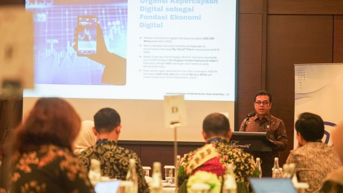 Kemkomdigi Ajak Kolaborasi Penegakan UU PDP Ciptakan Kepercayaan Inovasi Nasional