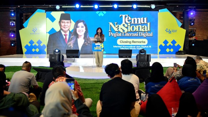 Menkomdigi Apresiasi Relawan TIK, Garda Terdepan Literasi Digital dan Pemulihan Bencana