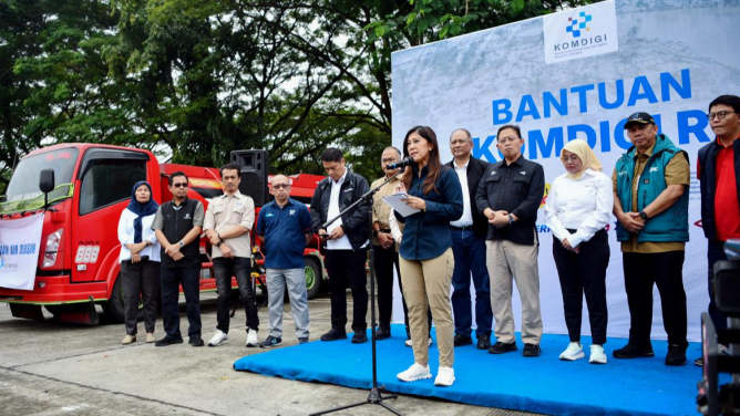 Air Bersih dan Sinyal Kembali, Aktivitas Warga Aceh Tamiang Berjalan Lagi