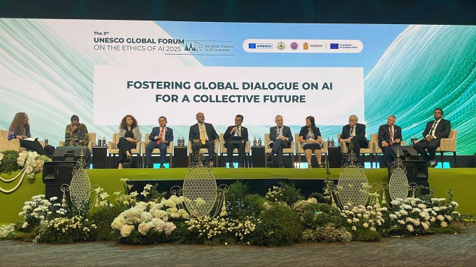 Menyuarakan Global South, Indonesia Dorong Kolaborasi Multistakeholder Tata Kelola AI