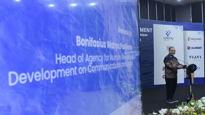Jaga Kedaulatan Konektivitas Kabel Laut, Komdigi Gerakkan Sinergi Cetak Talenta