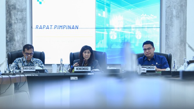 Meutya Hafid Perintahkan Kemkomdigi Gerak Cepat