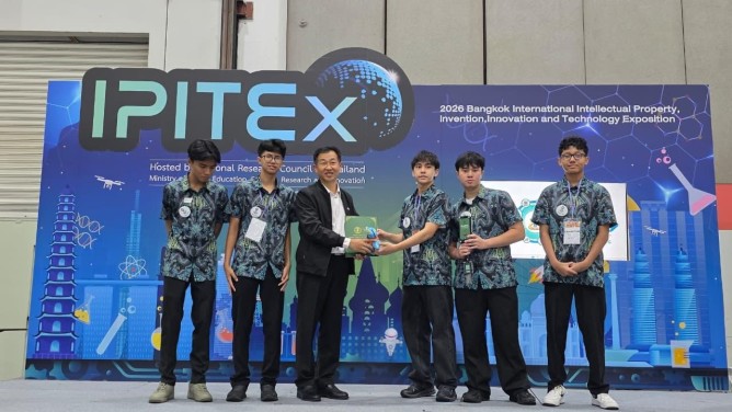 Raih Emas IPITEx 2026, Pelajar Indonesia Ciptakan AI Bantu Petani Cek Kesehatan Tanah Lebih Cepat