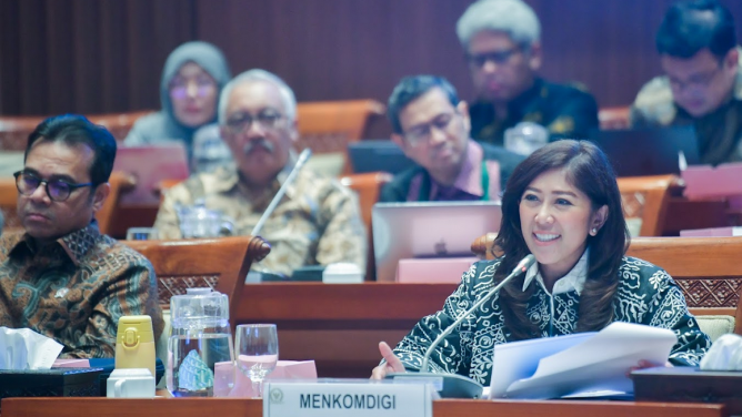 PNBP Kemkomdigi 2025 Tembus Rp29 Triliun, 116 Persen dari Target
