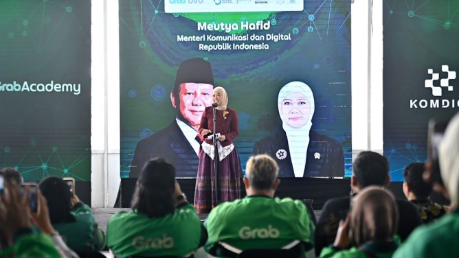 Judi Online Kejahatan Transnasional, Meutya Hafid: Pemerintah Tidak Akan Berhenti Putus Akses