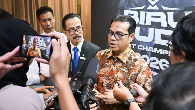 Kemkomdigi Kaji Perluasan Fixed Broadband untuk Tekan Biaya Internet