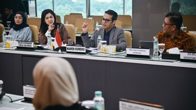 PP TUNAS Jadi Acuan Regulasi Malaysia Soal Pembatasan Usia Anak di Ruang Digital
