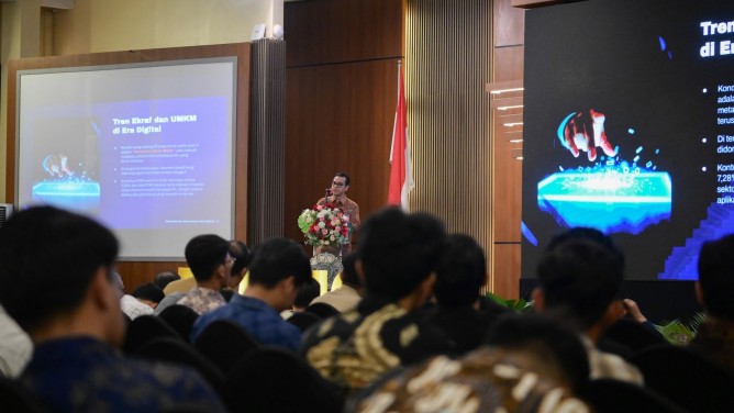 Wamen Nezar Patria: Kunci UMKM Tahan Krisis di Kreativitas dan Teknologi