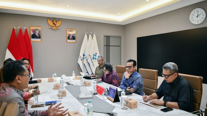 Bukan Sekadar Teknologi Global, Wamen Nezar Patria: AI Indonesia Harus Ikuti Nilai Pancasila