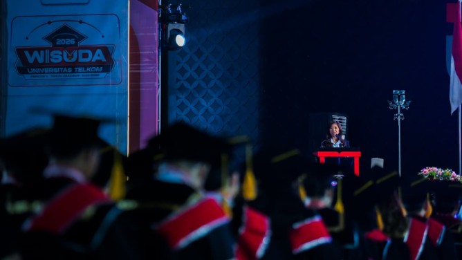 Negara Lindungi Masyarakat dari Risiko Digital, Menkomdigi Tegaskan Lulusan Perguruan Tinggi Harus Jadi Penjaga Ruang Digital