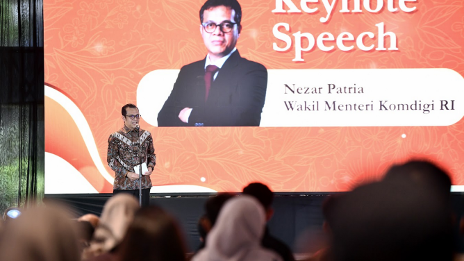 Wamen Nezar Patria: Internet Murah Bisa Jadi Mesin Pertumbuhan Ekonomi Baru