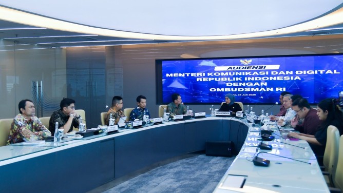 Ombudsman Apresiasi Kualitas Pelayanan Publik Kemkomdigi, Menkomdigi Meutya Hafid Tegaskan Pemerataan Akses Digital hingga Wilayah 3T