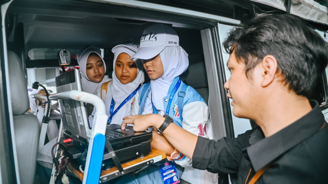 Bukan Sekadar Pengguna, Pelajar Harus Jadi Pembentuk Ruang Digital yang Aman