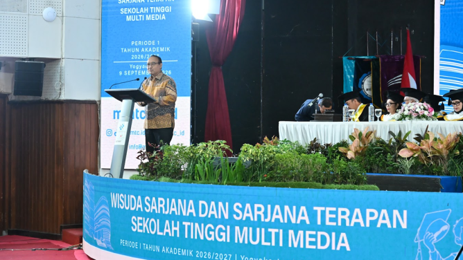 Lulusan STMM Diminta Jadi Penjaga Integritas di Tengah Ledakan Konten AI