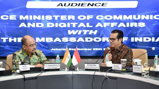 Belajar dari India, Wamen Nezar Patria: Indonesia Siapkan ‘Rel’ Digital Layanan Publik